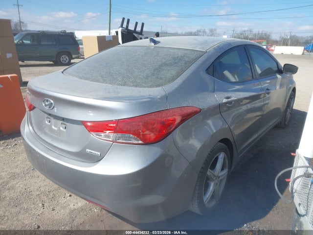 HYUNDAI ELANTRA LIMITED - 4