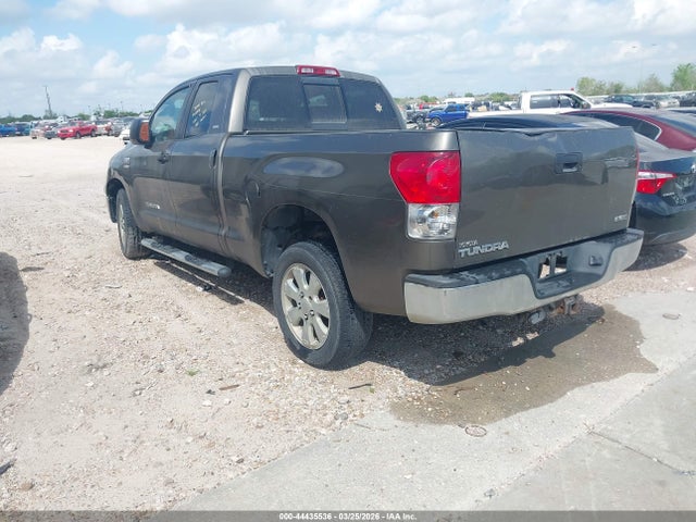 TOYOTA TUNDRA - 3