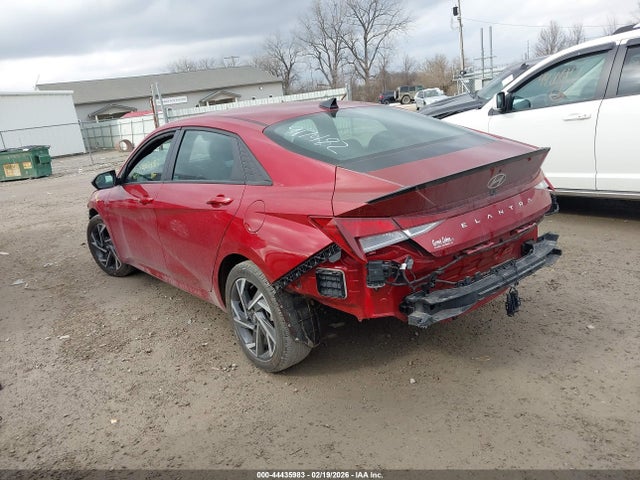 HYUNDAI ELANTRA SEL SPORT - 3