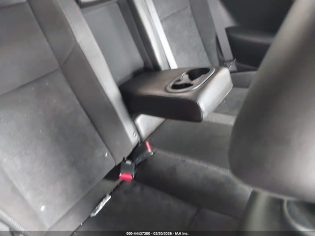 DODGE CHALLENGER GT - 8