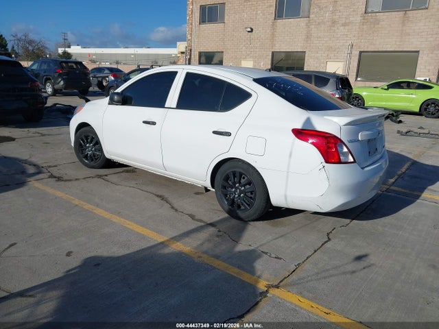 2014 Nissan VERSA 1.6 S+ — фото 3