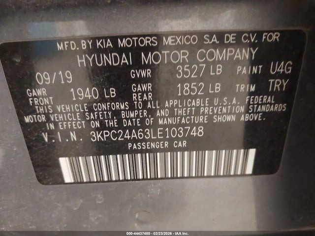 HYUNDAI ACCENT SE - 9