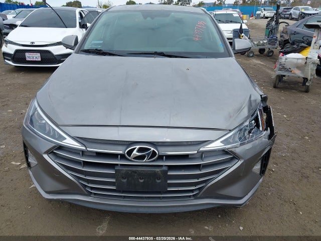 2020 Hyundai ELANTRA SEL — миниатюра 12