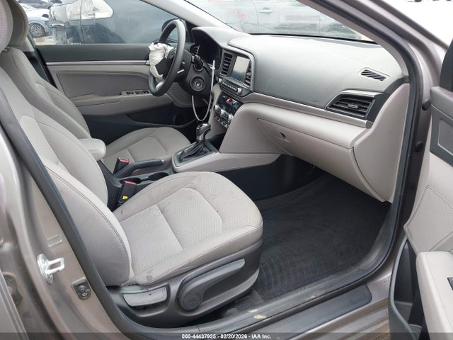 2020 Hyundai ELANTRA SEL 照片 5