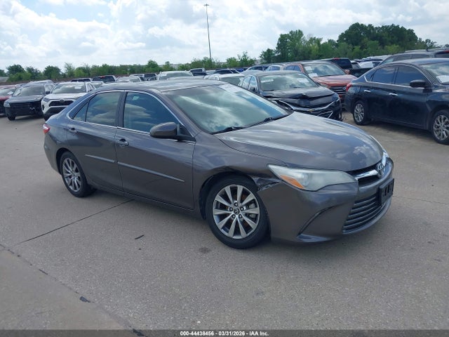 2016 TOYOTA CAMRY LE/XLE/SE/XSE