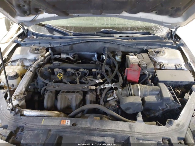 FORD FUSION SE - 10
