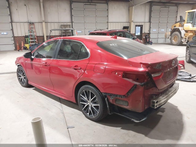 TOYOTA CAMRY - 3