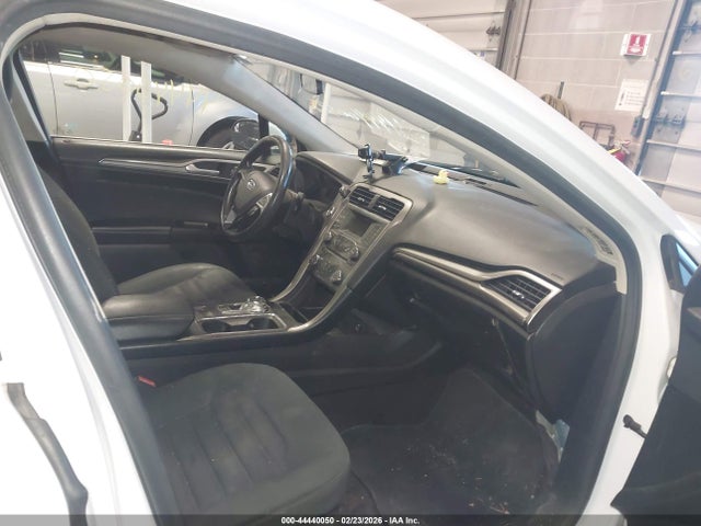 FORD FUSION SE - 5