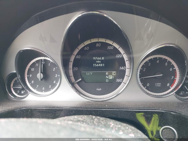 MERCEDES-BENZ E-CLASS - 7