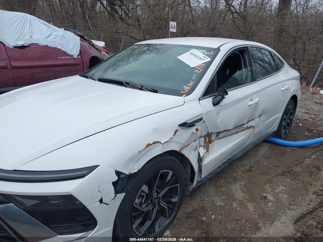 HYUNDAI SONATA SEL - 6