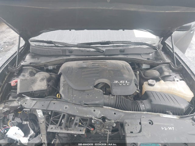 DODGE CHARGER SXT - 10