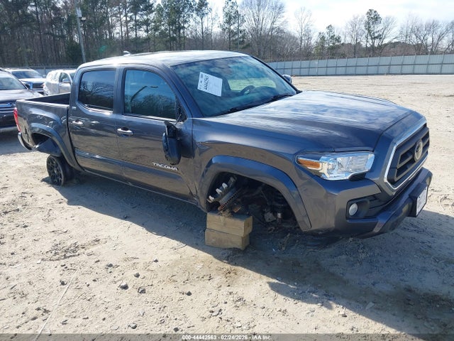 2022 TOYOTA TACOMA SR5 V6