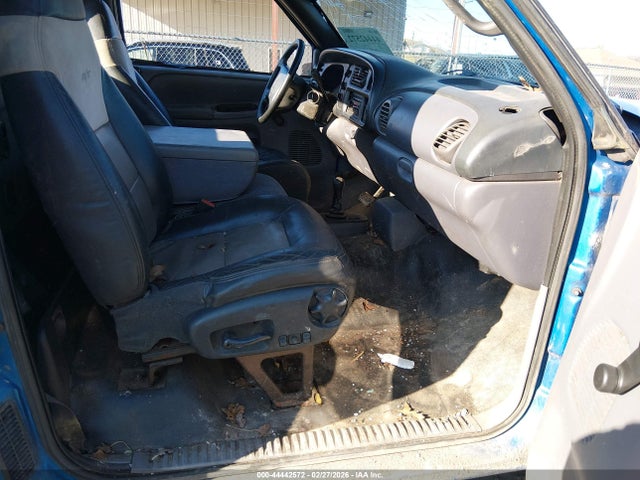 DODGE RAM 2500 ST - 5