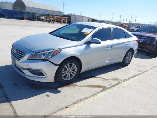 HYUNDAI SONATA SE - 2