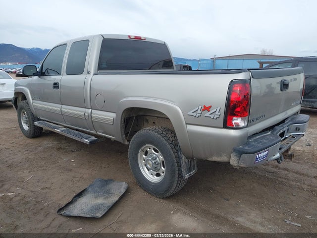 CHEVROLET SILVERADO 2500HD LS - 3