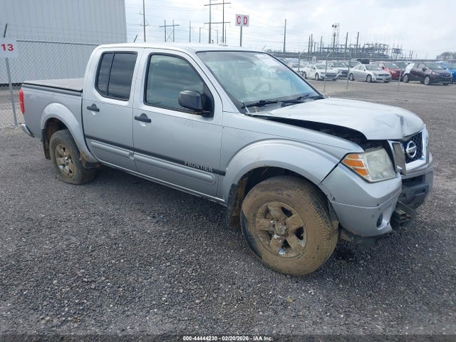 2013 NISSAN FRONTIER SV