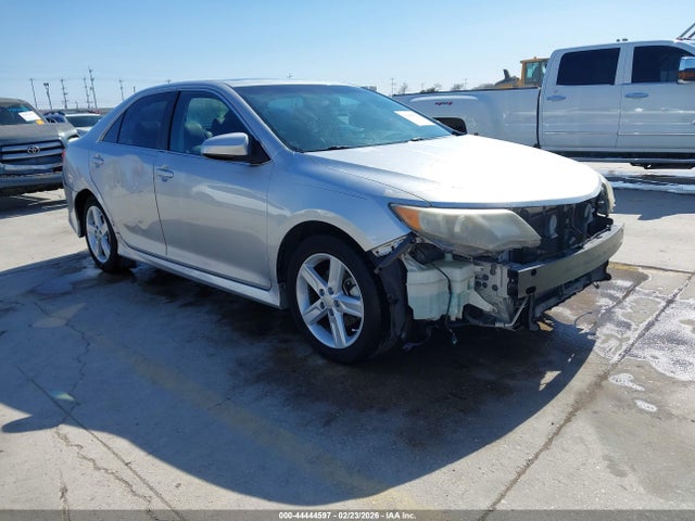 2012 TOYOTA CAMRY SE
