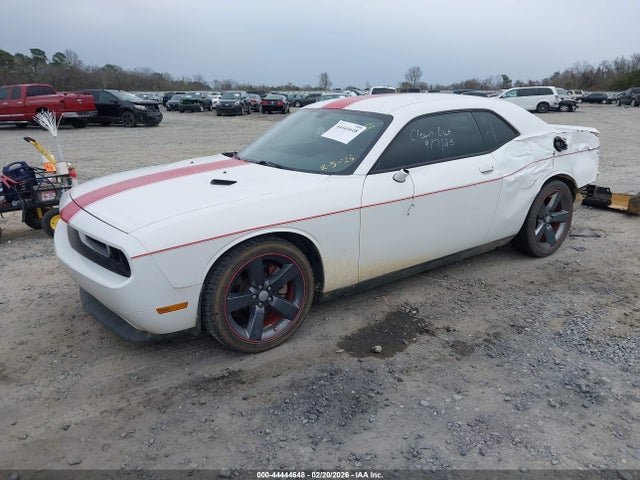 DODGE CHALLENGER SXT - 2