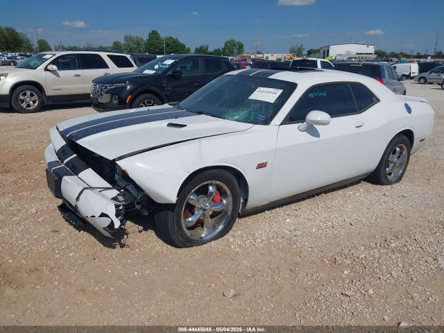 2014 Dodge CHALLENGER SRT8 — фото 2
