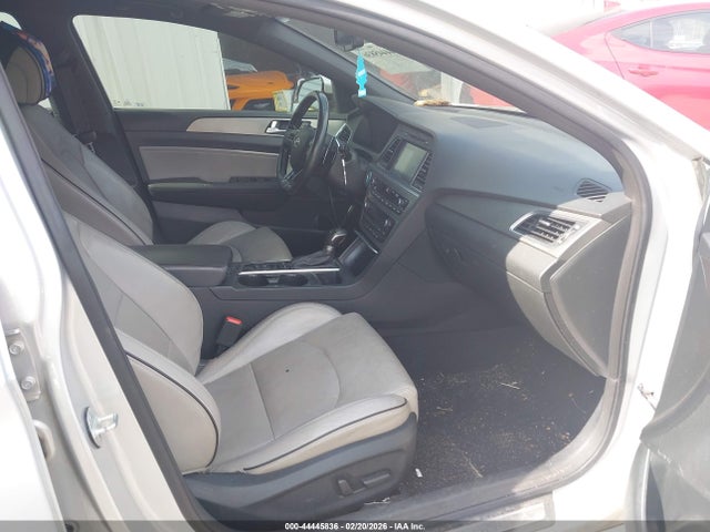 HYUNDAI SONATA SPORT 2.0T - 5