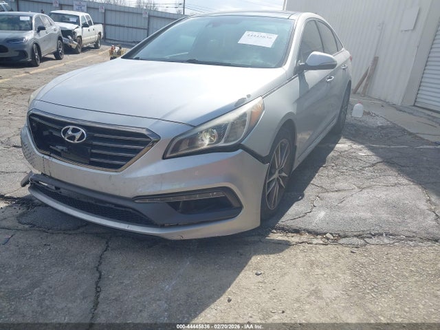 HYUNDAI SONATA SPORT 2.0T - 6