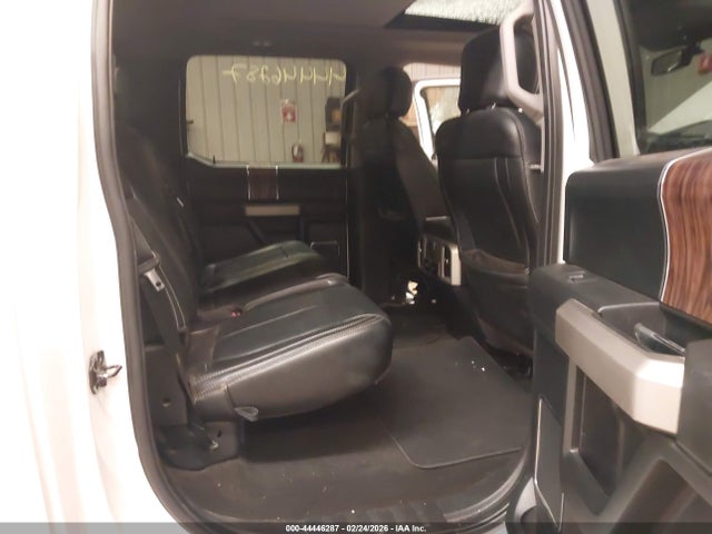 FORD F-150 LARIAT - 8