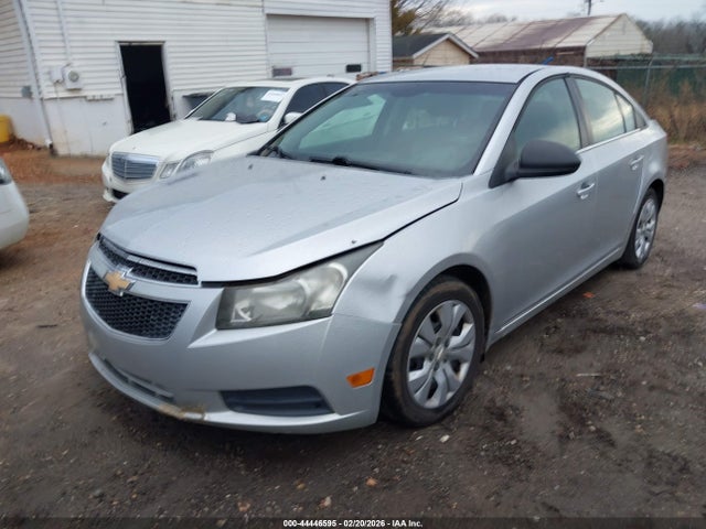 CHEVROLET CRUZE LS - 2