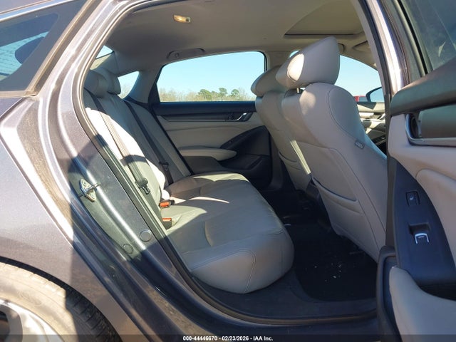 HONDA ACCORD TOURING - 8