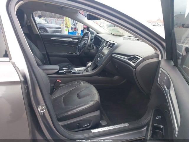FORD FUSION TITANIUM - 5