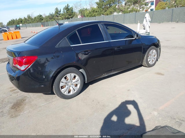 CHEVROLET CRUZE LS - 4