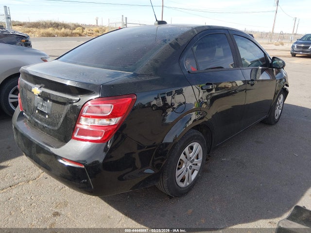 CHEVROLET SONIC LS AUTO - 4