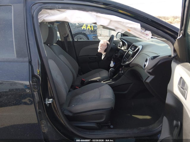 CHEVROLET SONIC LS AUTO - 5