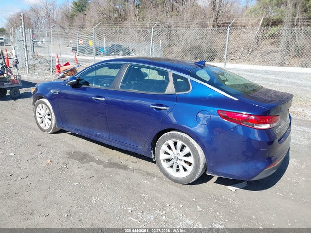 KIA OPTIMA S - 3
