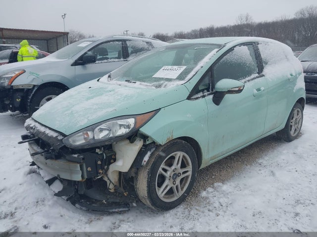 FORD FIESTA SE - 2