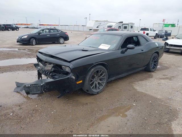 DODGE CHALLENGER SXT - 2