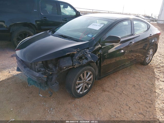 HYUNDAI ELANTRA SE - 2