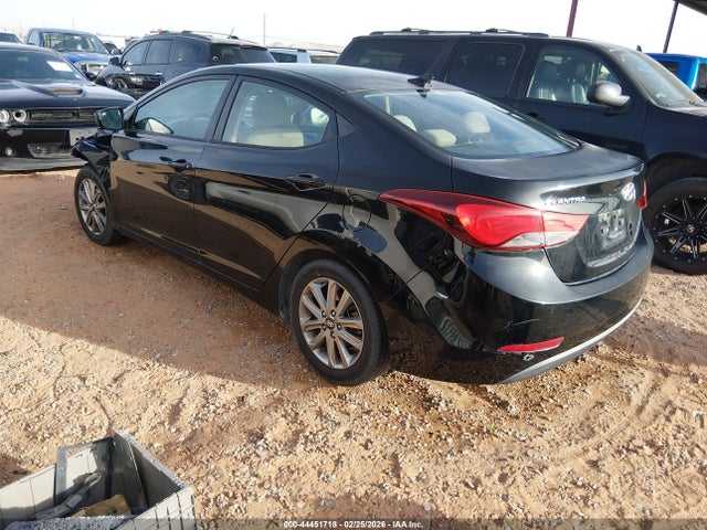 HYUNDAI ELANTRA SE - 3