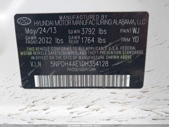 HYUNDAI ELANTRA GLS - 9