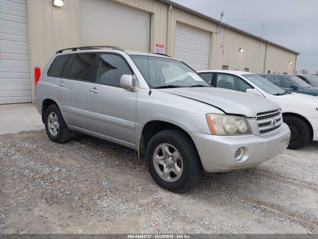 2002 TOYOTA HIGHLANDER 