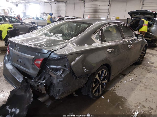 صورة 4 لـ 2016 Nissan ALTIMA 2.5 SR