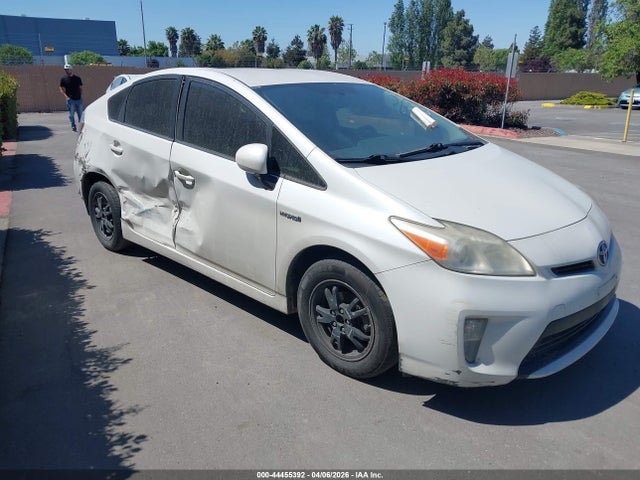 2013 TOYOTA PRIUS TWO