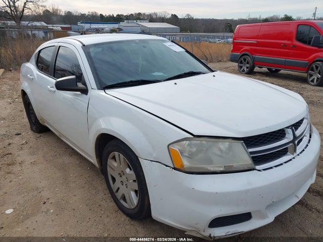 DODGE AVENGER SE - 1