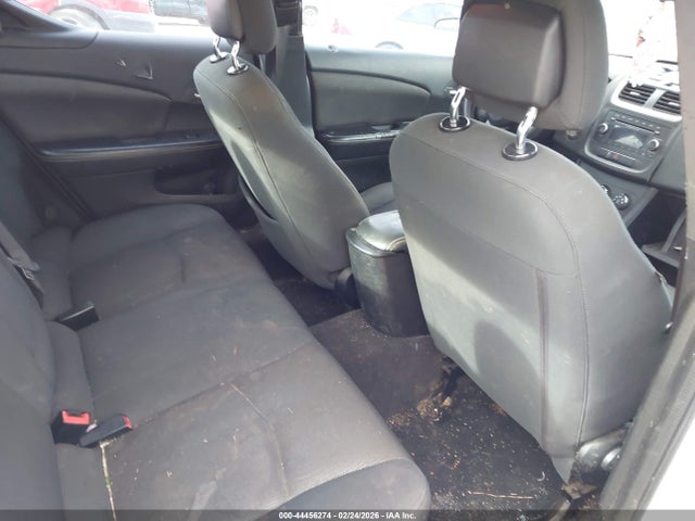 DODGE AVENGER SE - 8