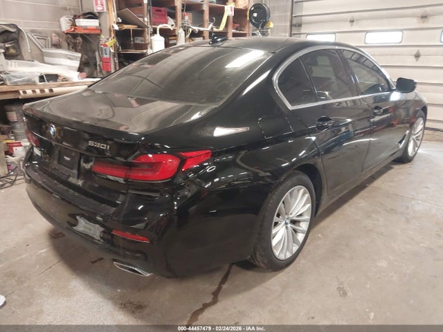 صورة 4 لـ 2022 BMW 530 I XDRIVE