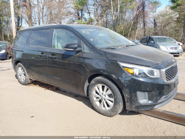 2018 KIA SEDONA LX