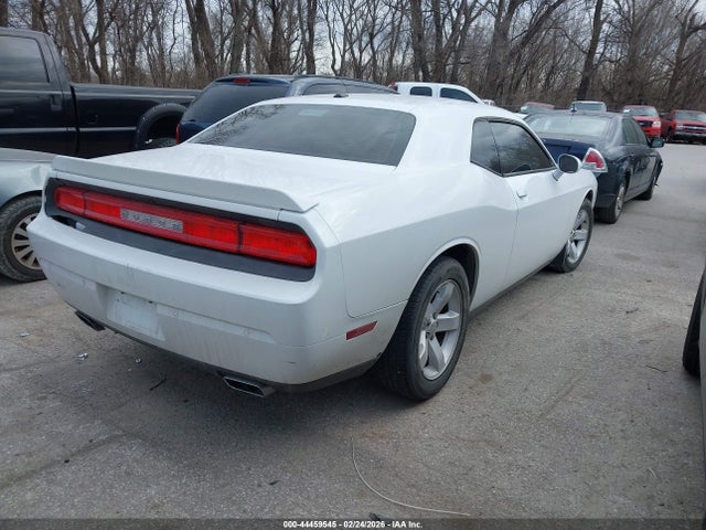 DODGE CHALLENGER SXT PLUS - 4