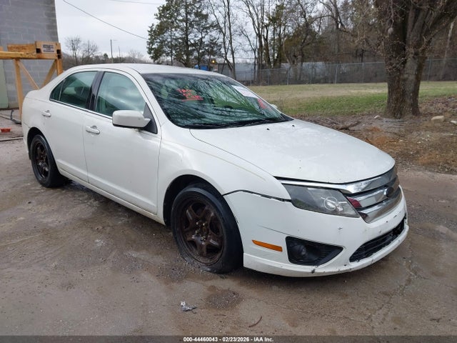 FORD FUSION SE - 1