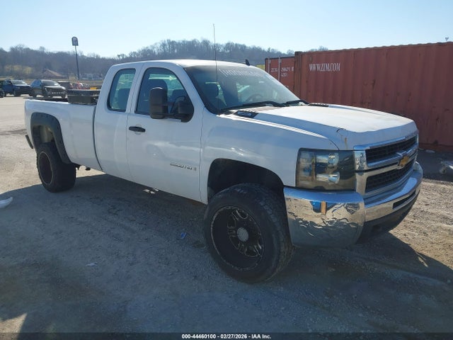 CHEVROLET SILVERADO 2500HD WORK TRUCK - 1
