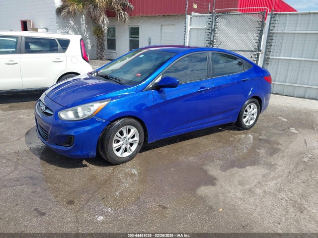 HYUNDAI ACCENT GLS - 2