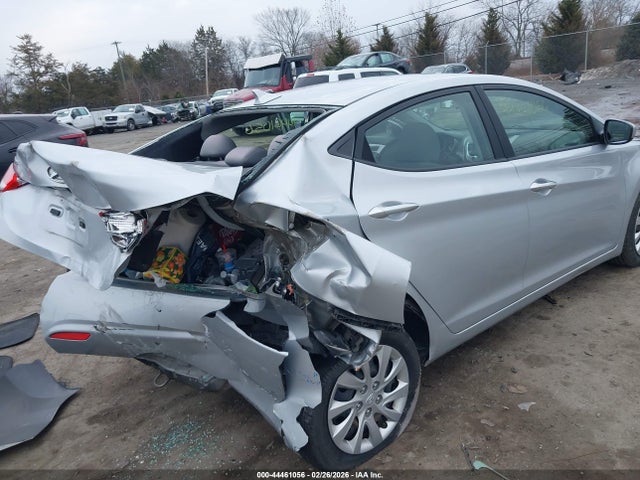 HYUNDAI ELANTRA GLS - 6